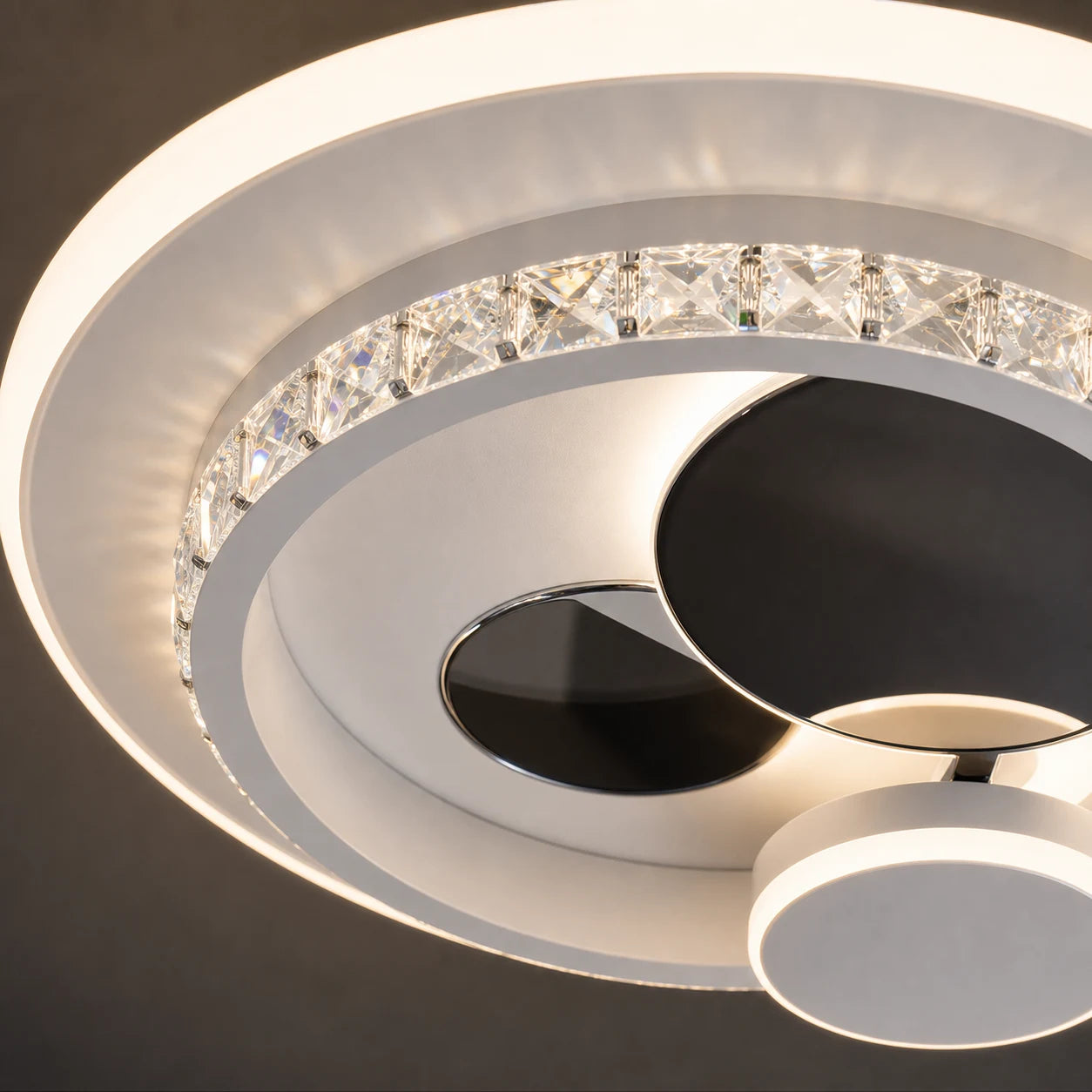 Lustra LED cu cristal HELIOX, 37W, 4 Cercuri, lumina Rece/Calda/Neutra, Negru - 04_LL653-300BK.png