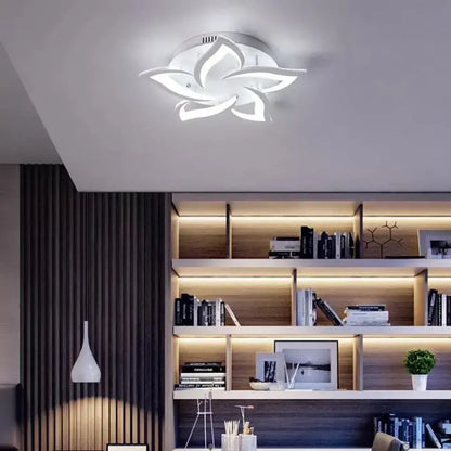 Lustra LED cu telecomanda LOTUS 54W, 5 Petale, lumina Rece/Calda/Neutra, Dimabila, Alb Lustre LED cu Telecomanda Default Title Alessandro Design