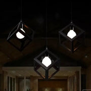 Lustra Forma Cub, STRUKTUR Linear Trio, 3x E27, Negru, Metal Lustre Industrial Default Title Alessandro Design
